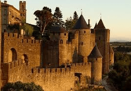 NOVEL·LES HISTÒRIQUES