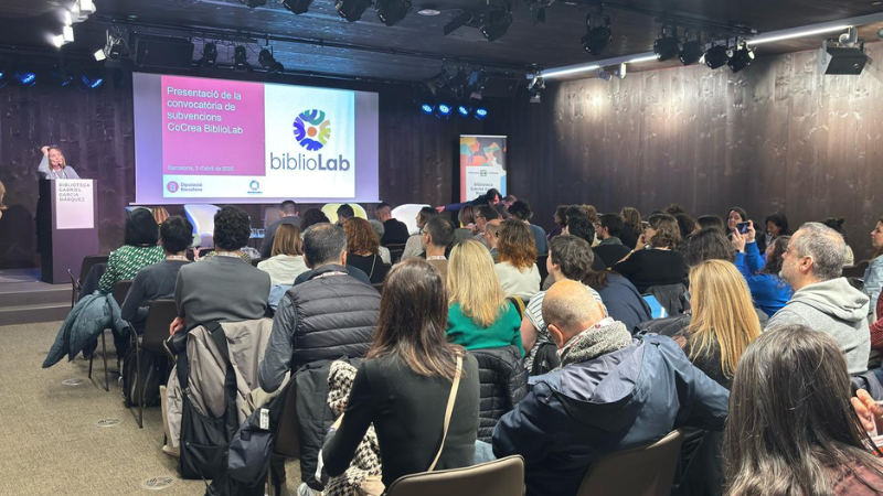 Gran èxit en la presentació de les ajuts CoCrea BiblioLab 2025-2026